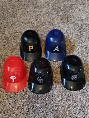 MLB Plastic Caps